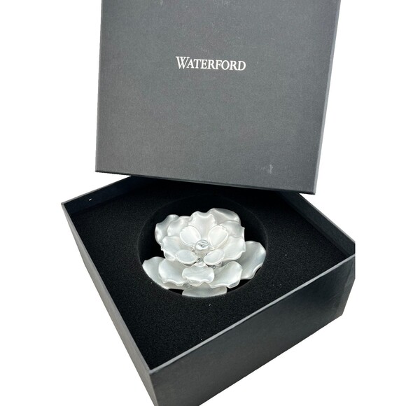 NIB WATERFORD Crystal White Rose Flower Head Paperweight Decor Floral Gift Lux - Picture 10 of 10